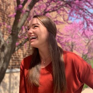 Meet your Posher, Avery